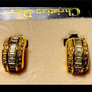 New Christian Dior Half Hoop Clip On Earrings